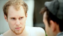 VIDEO 8 (Ohrfeigen)